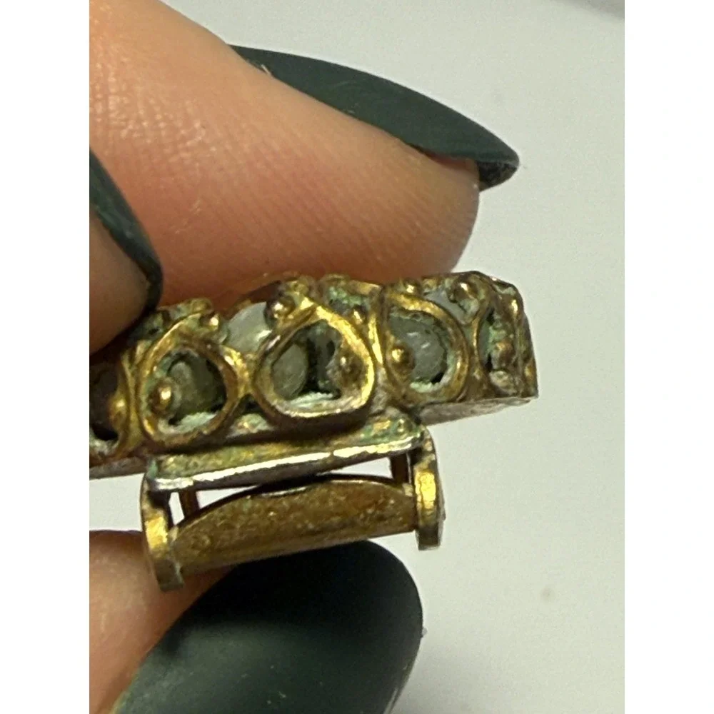 Vintage Yellow Glass‎ Oval Clip-On Earrings Brass Filigree Beaded Stud Women